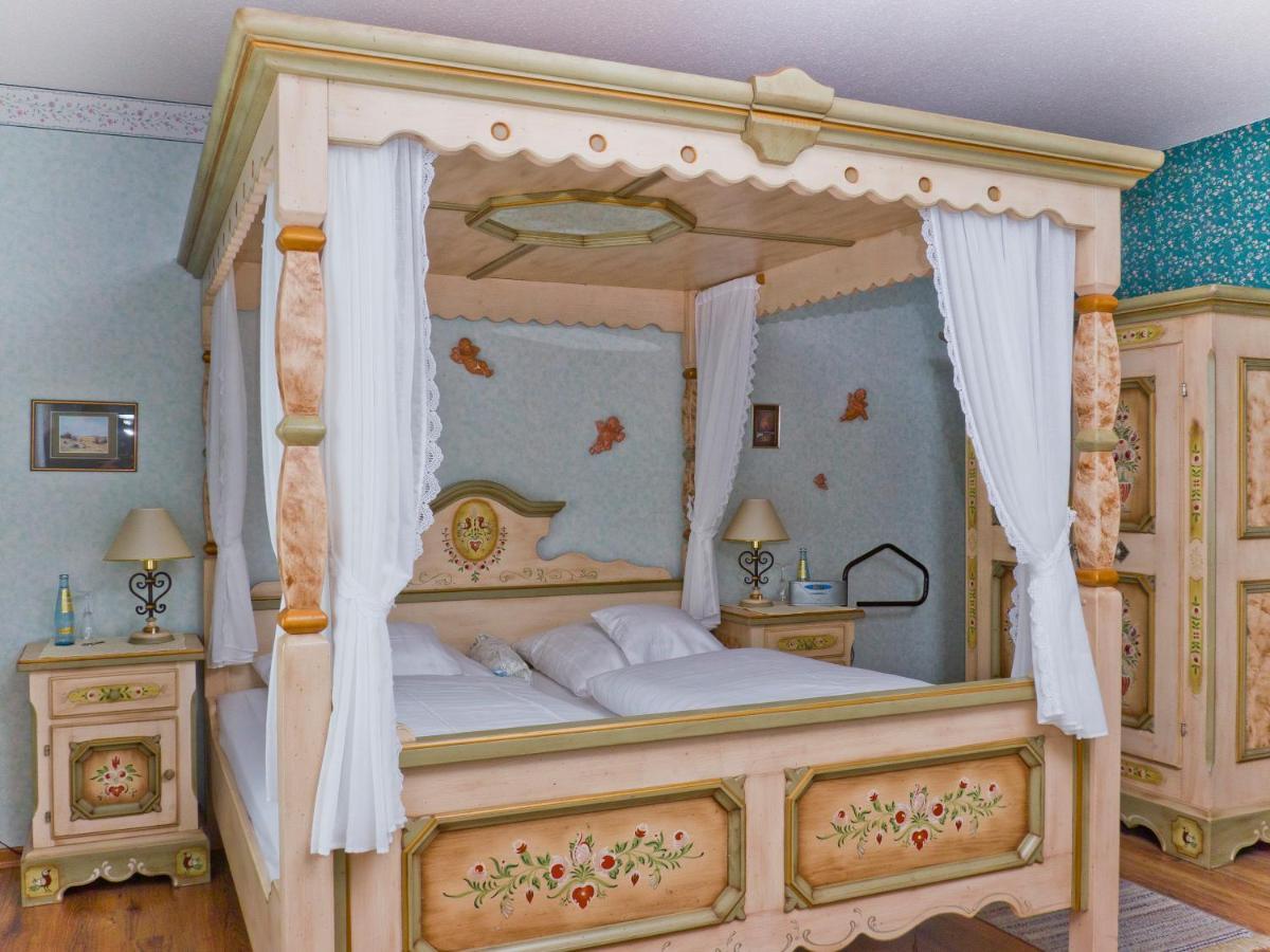 Kucher'S Landhotel Darscheid Chambre photo